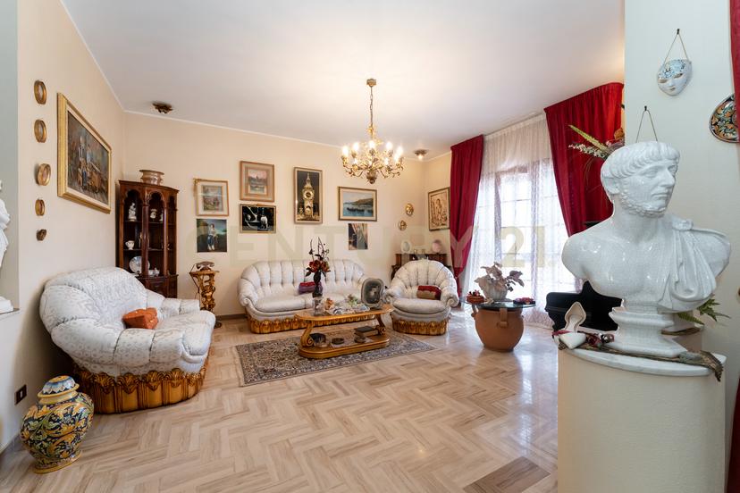 Villa in Via Ottavia Penna 50, Caltagirone — foto 4 di 5