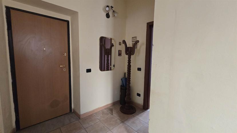 Bilocale in Via San Crispino E Crispiniano, Messina