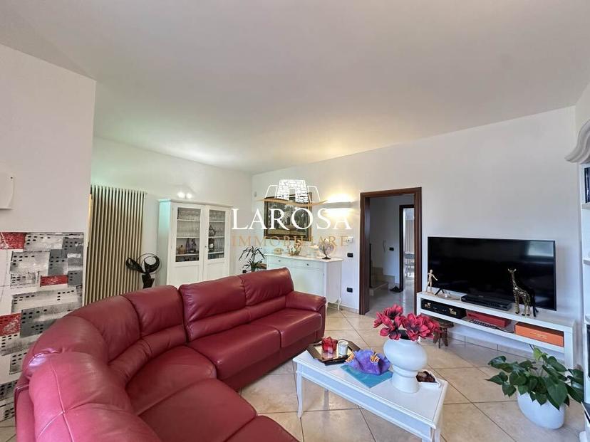 Casa indipendente in Via Boccaccio 150, Vernole — foto 2 di 5