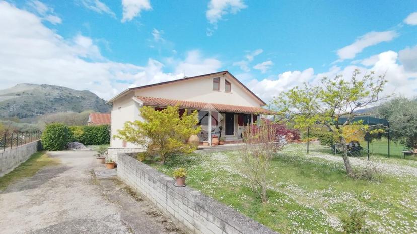 Casa indipendente in Via Prato 4, Cervaro — foto 3 di 5