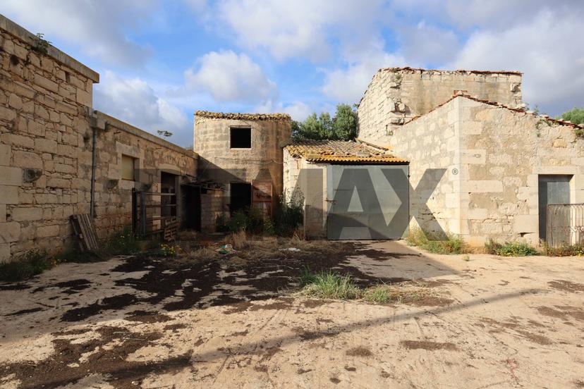 Rustico in Contrada Magazzè Snc, Ragusa — foto 2 di 5
