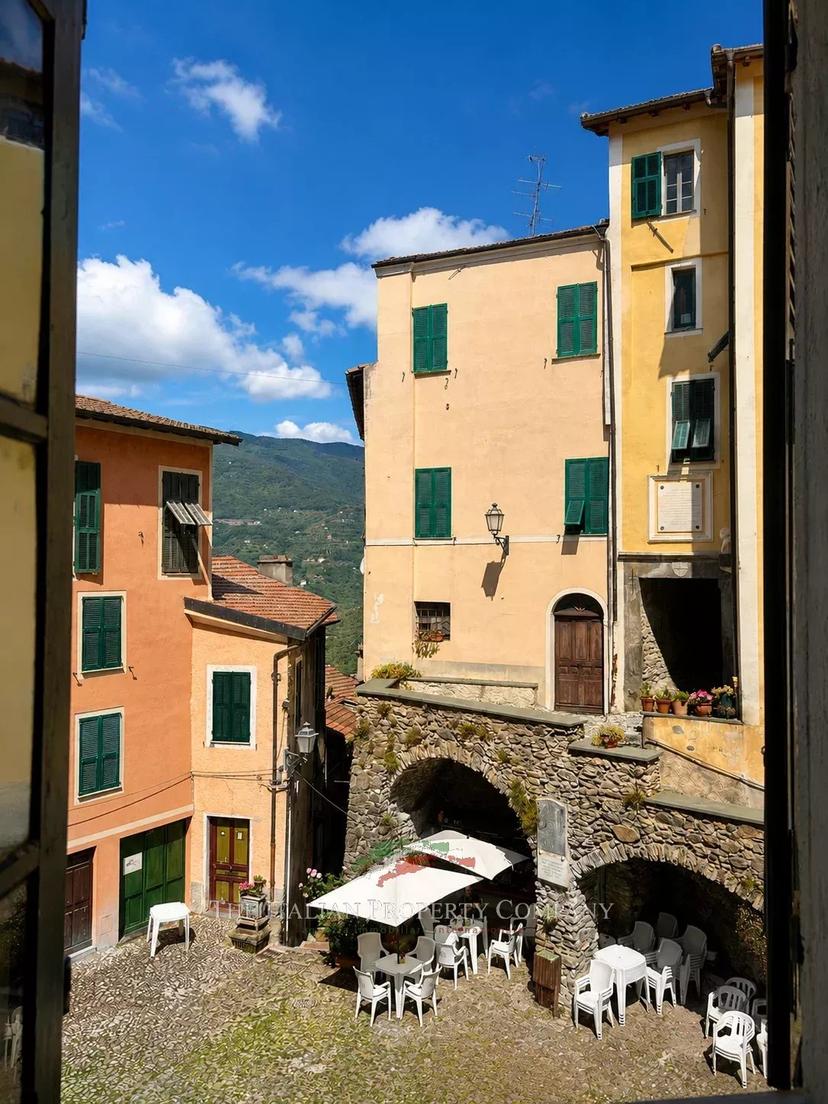 Trilocale in Piazza XX Settembre, 1, Castel Vittorio — foto 4 di 5