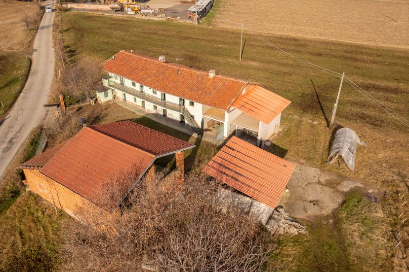 Villa unifamiliare in Strada Camborgetti Ballada 57, Bricherasio — foto 3 di 5