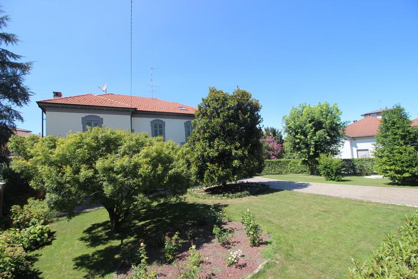Villa in Via Salita Sant'Anna 73, Casale Monferrato — foto 3 di 5