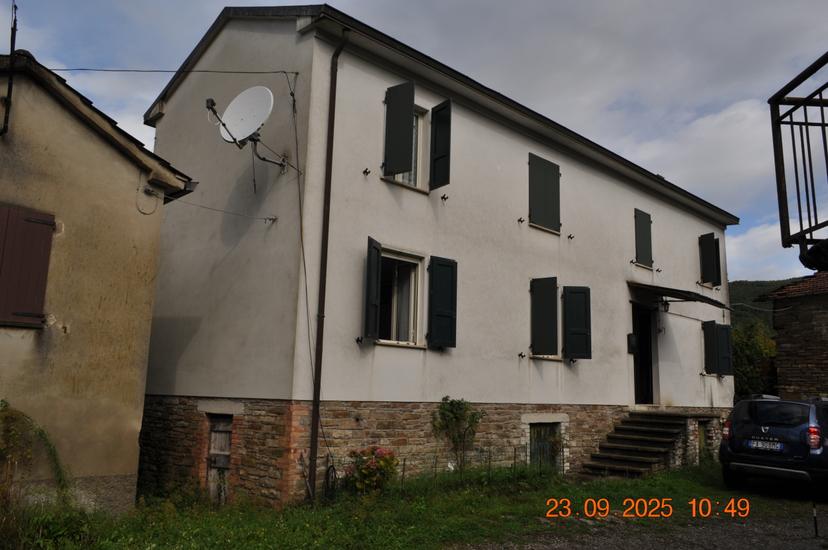 Casa indipendente in Pessola Ronchi, Varsi — foto 2 di 5