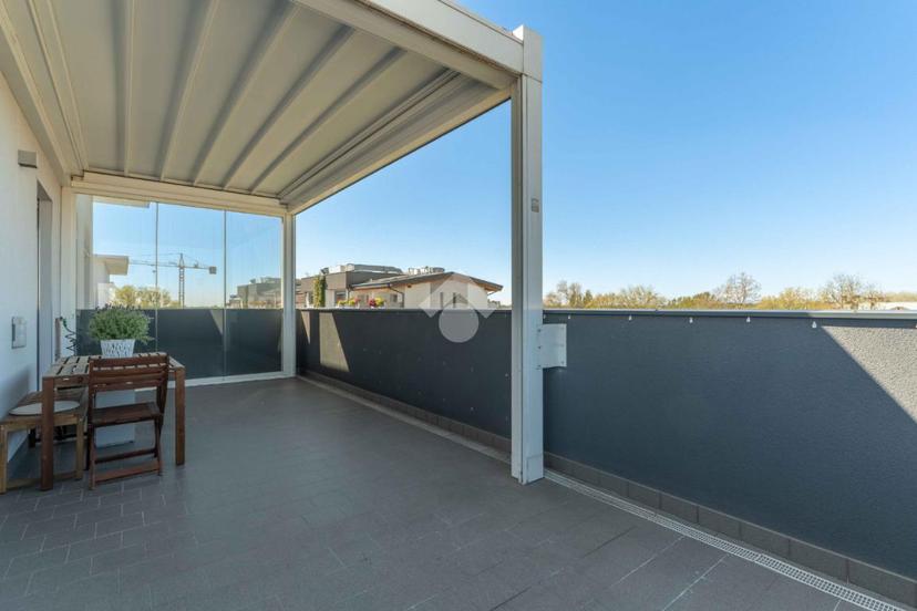 Appartamento in Via delle Rogge, Rozzano