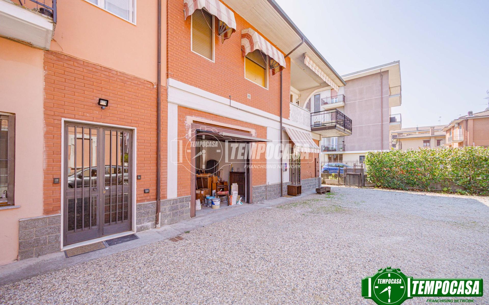Trilocale in Via Gravellone, San Martino Siccomario