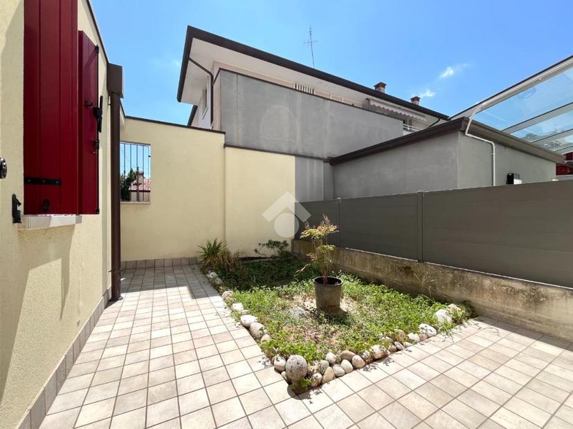 Villa in Via Marco Antonio Santuliana 4, Padova