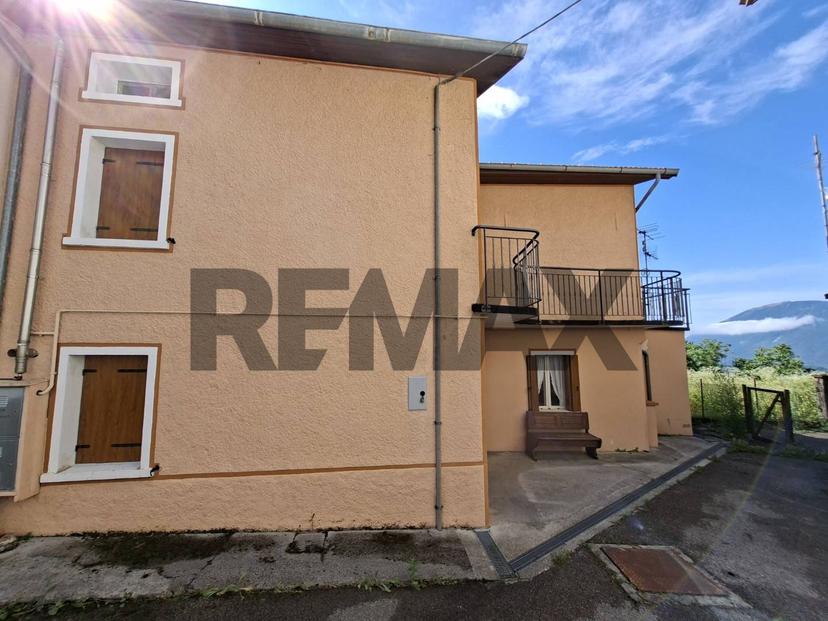 Casa indipendente in Via Placido Fabbris 157, Alpago — foto 2 di 5