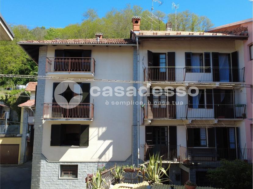 Villa trifamiliare in Frazione Cerreia 30, Valdilana — foto 2 di 5