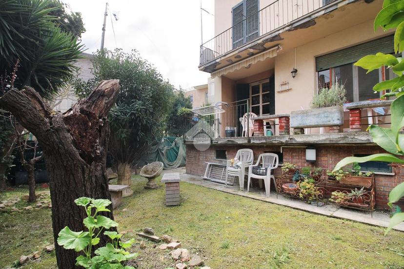 Casa indipendente in Via Europa 35, Porto San Giorgio — foto 2 di 5