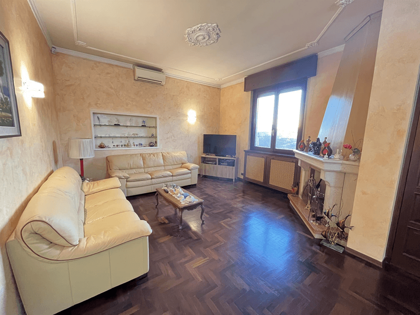 Villa unifamiliare, Vigevano — foto 2 di 5