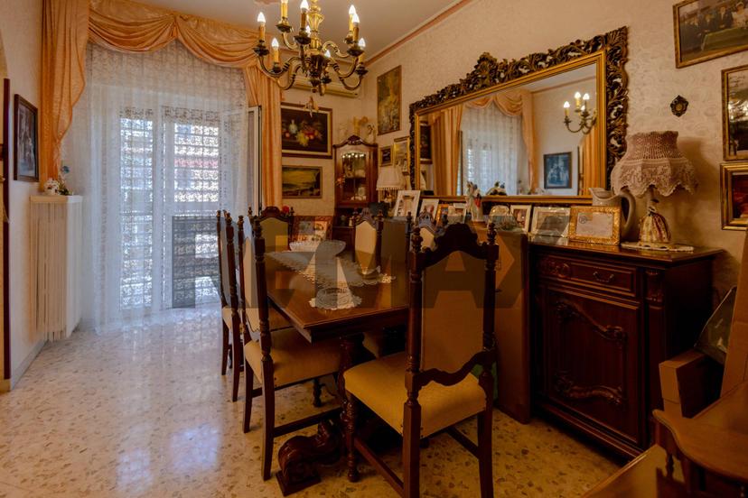 Quadrilocale in Viale Kennedy 72, Bari