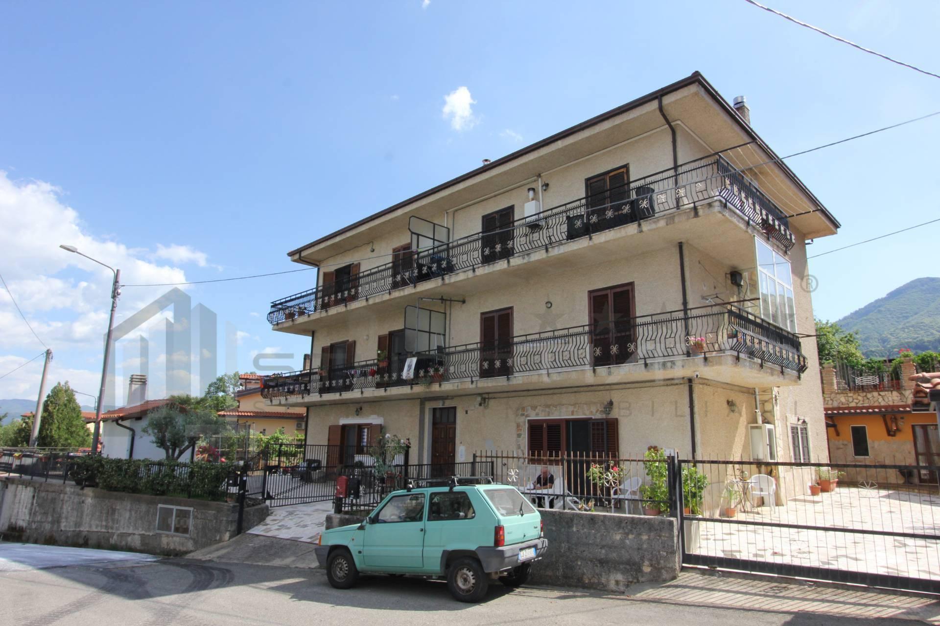 Quadrilocale in Via Gasperoni 6, Marano Marchesato