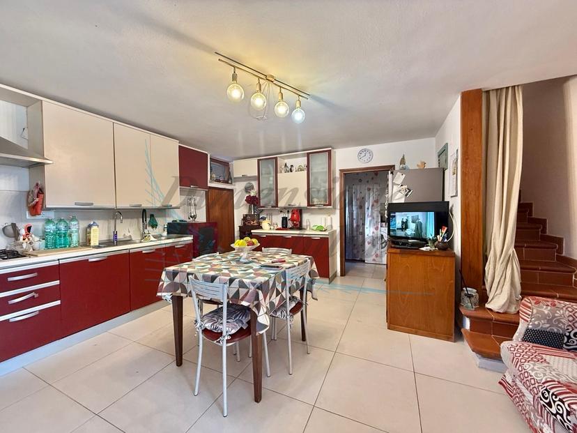 Quadrilocale in Via Lago di Garda, Rosignano Marittimo — foto 2 di 5
