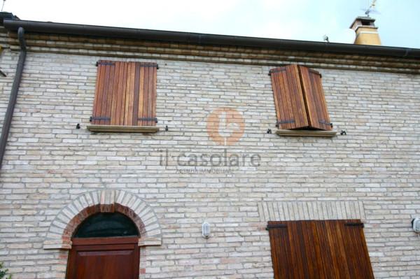 Casa colonica in Via di Villa Giulia, Fano