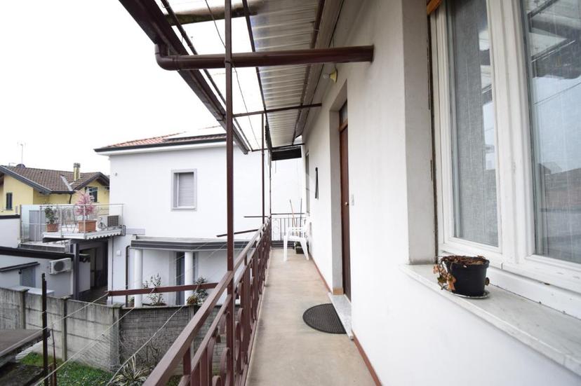 Villa in Via Dante Alighieri, Agrate Brianza — foto 3 di 5