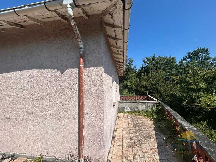 Casa indipendente in Loc. Regiosi, Casella — foto 2 di 5
