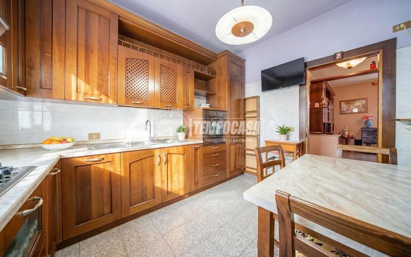 Trilocale in Via XXV Aprile 41, Oggiona con Santo Stefano — foto 3 di 5