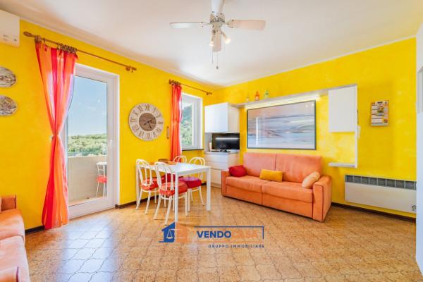 Bilocale in Via Cesare Battisti 58, San Bartolomeo al Mare — foto 3 di 5