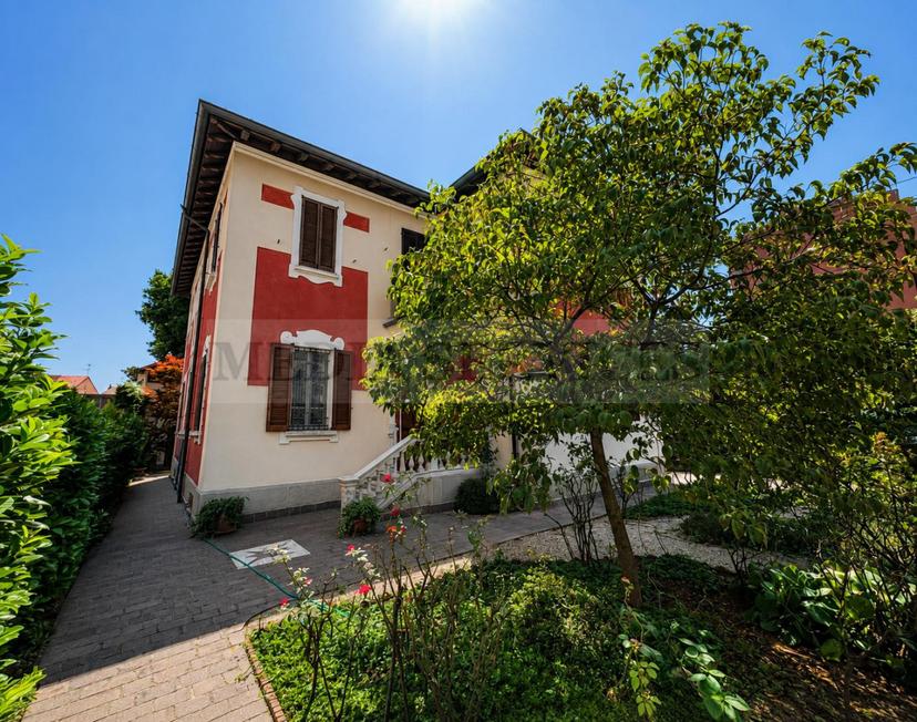 Villa in Via XI Febbraio N° 11, Sannazzaro de' Burgondi — foto 5 di 5