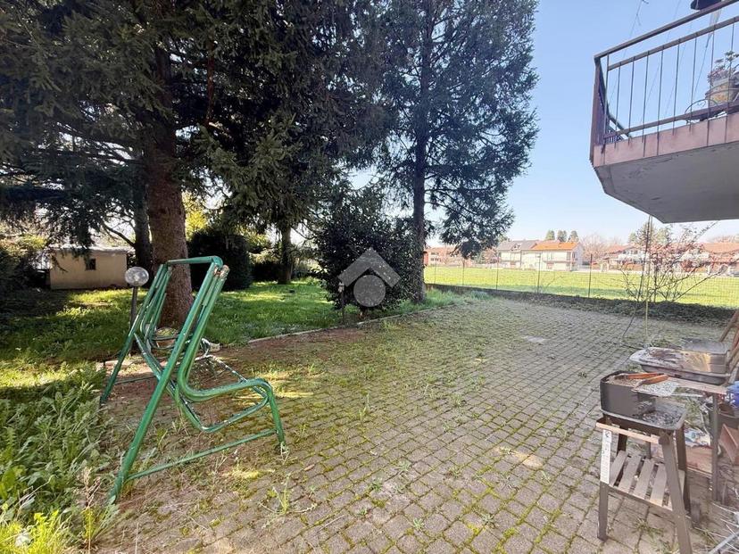 Villa in Via Ugo Foscolo 30, Gerenzano — foto 3 di 5