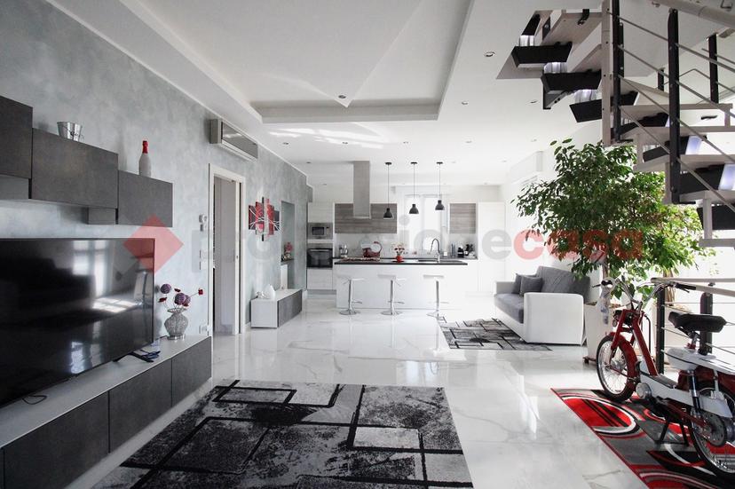 Villa in Via Tolstoj 11, Brembate — foto 2 di 5