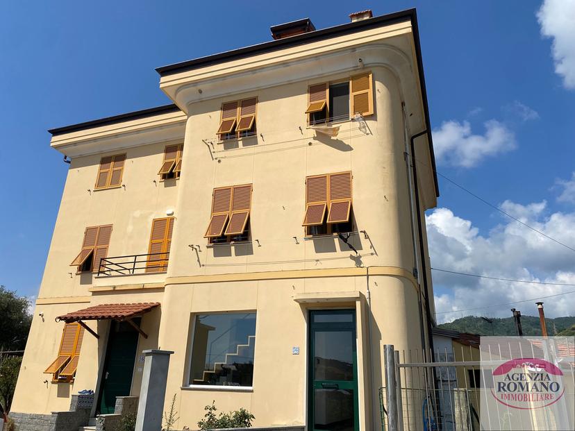 Quadrilocale in Via Fodrato 16, Albisola Superiore — foto 2 di 5