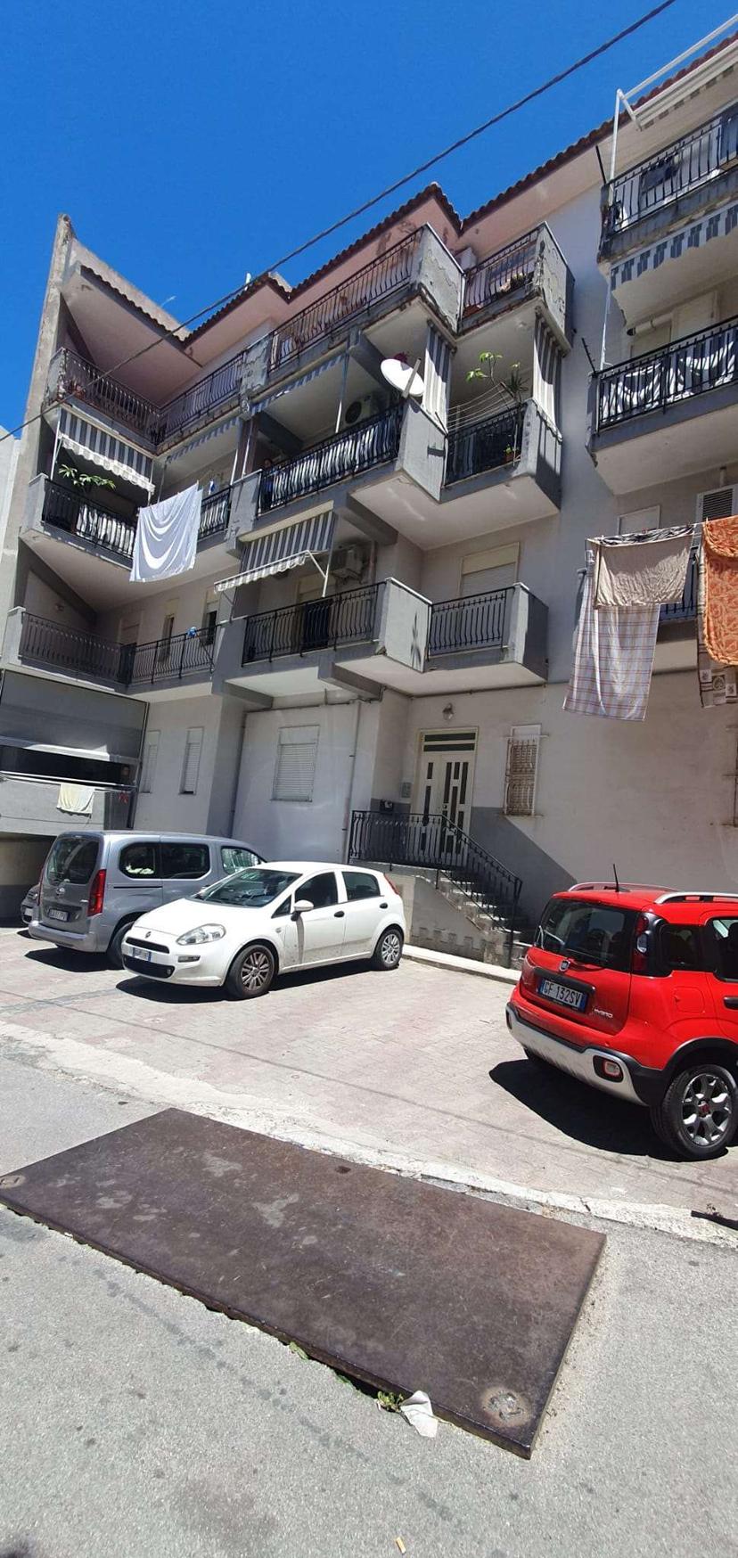 Trilocale, Spadafora — foto 2 di 3