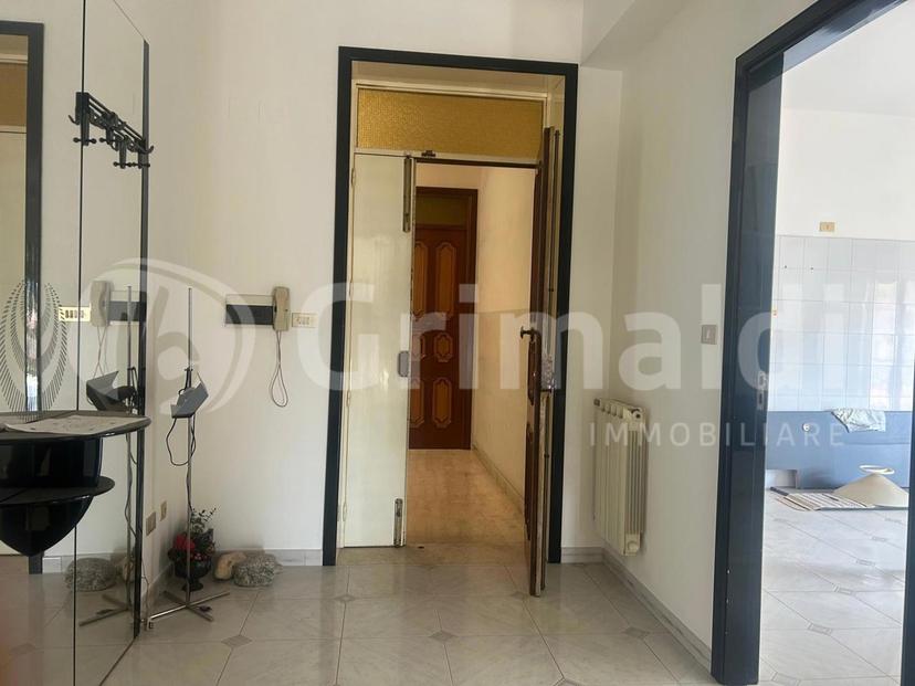 Trilocale in Via Cavaliere 45, Barcellona Pozzo di Gotto — foto 4 di 5