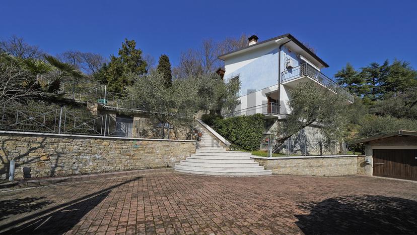 Casa indipendente in Via Bocca di Croce 22, Salò — foto 2 di 5