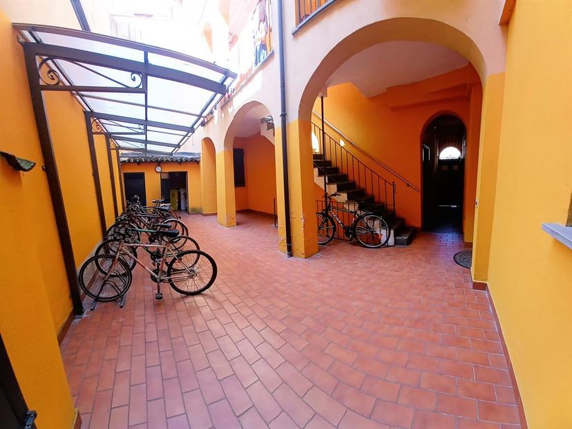 Bilocale in Largo Paolo Sarpi 3, Cremona