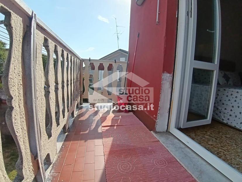 Trilocale in Via Vitt. Veneto, Palazzo Pignano — foto 3 di 5