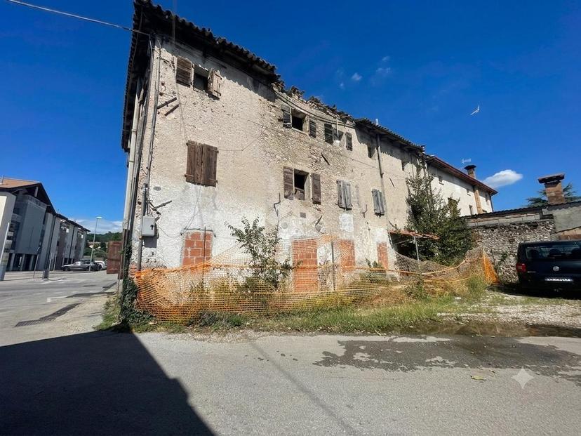 Rustico in Via Passiniotti, Montebelluna — foto 3 di 5