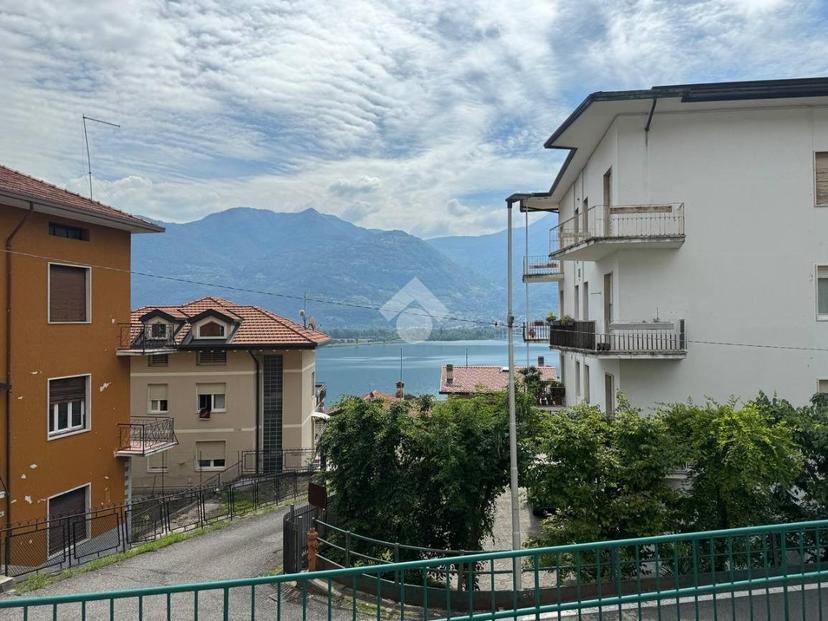 Trilocale in Via Ottoboni 23, Lovere — foto 2 di 5