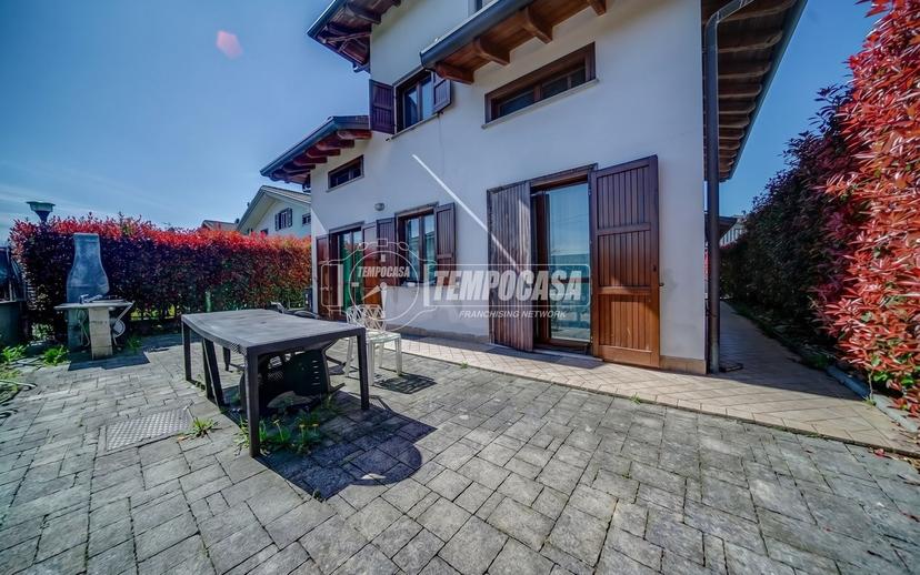 Villa in Via Castelletto Ticino, Borgo Ticino — foto 5 di 5