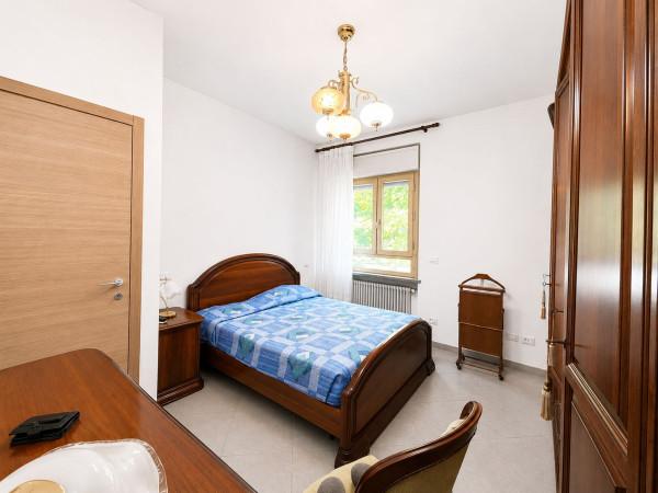 Trilocale in Viale Luigi Beretta 5, Casale Monferrato