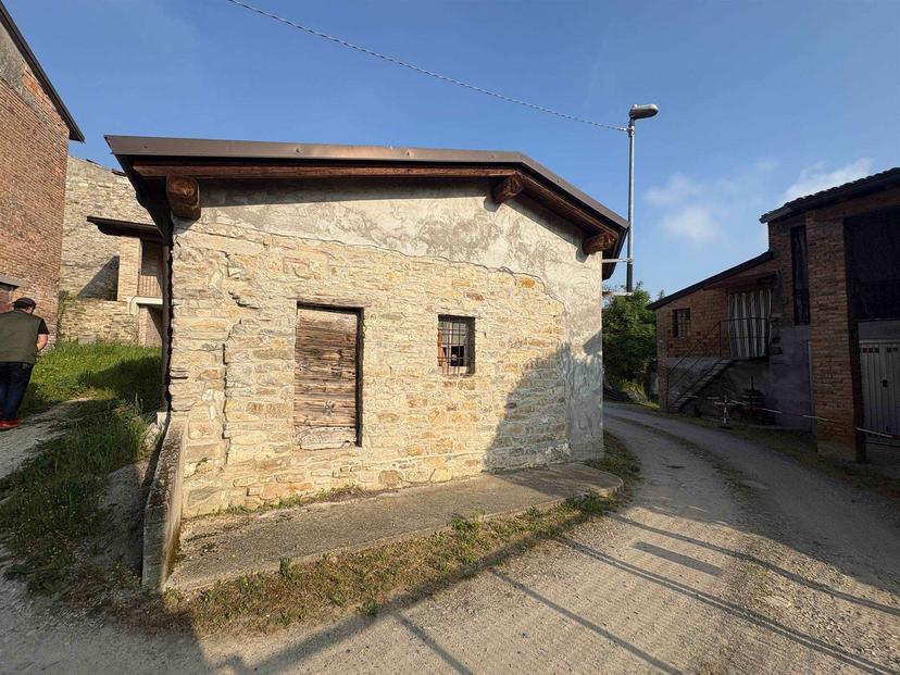 Rustico, Lugagnano Val d'Arda — foto 5 di 5