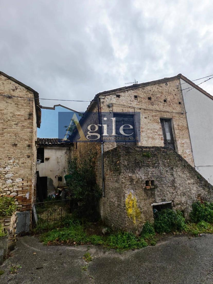 Trilocale in Via Cilio 12, Sant'Egidio alla Vibrata — foto 2 di 5