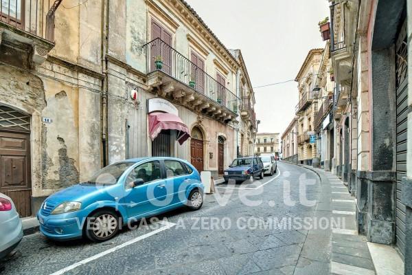 Bilocale in Via Regina Margherita 8, Castiglione di Sicilia — foto 2 di 5