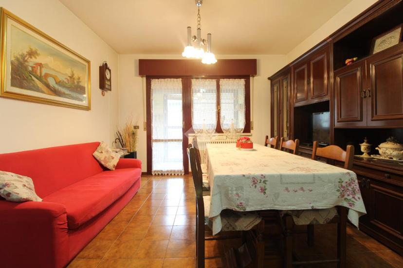Trilocale in Via Antonio Labriola 63, Bagnolo in Piano — foto 5 di 5