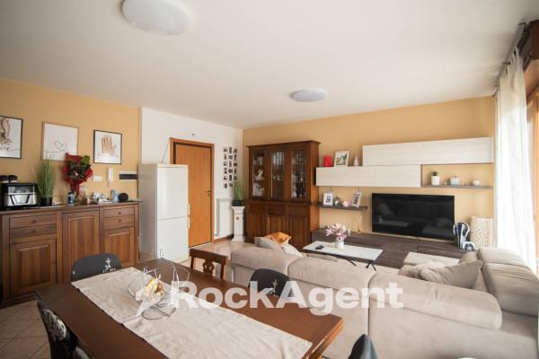Appartamento in Via Palmiro Togliatti 1, Montecalvo in Foglia — foto 2 di 5