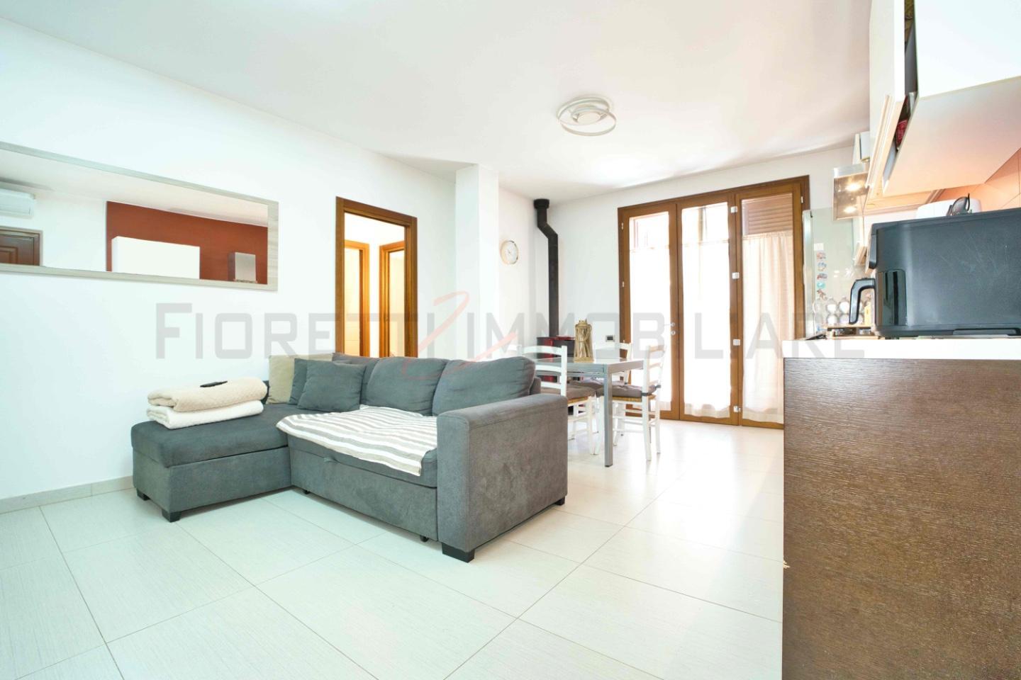 Trilocale, Suvereto