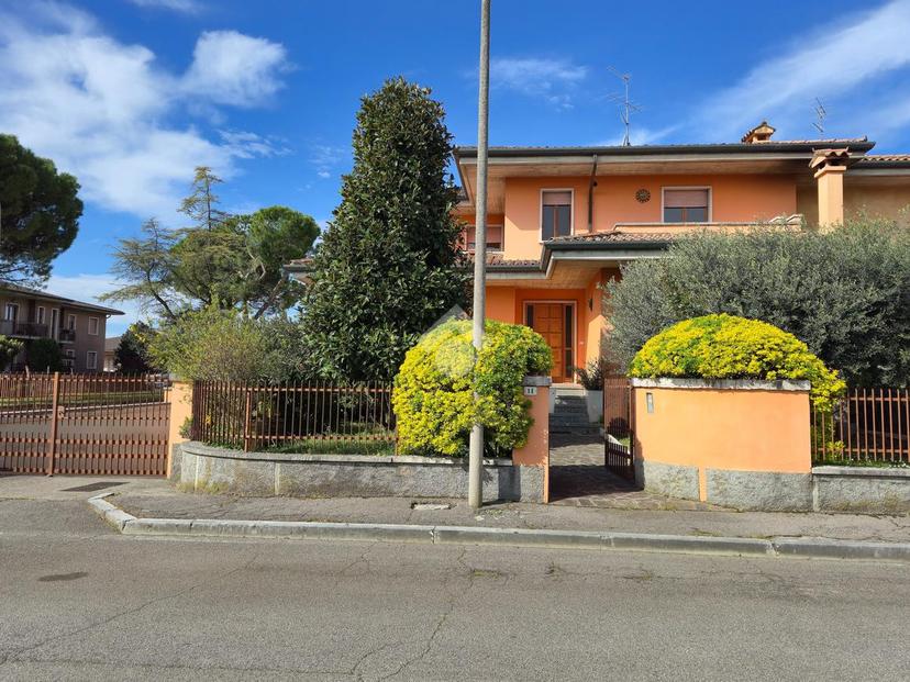 Villa in Via Gioacchino Rossini 11, Pescantina — foto 5 di 5