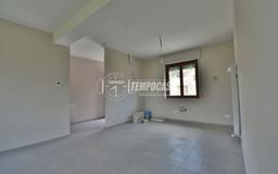 Quadrilocale, Camporotondo di Fiastrone