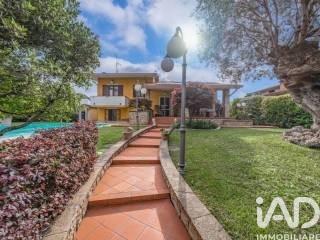Villa in Via Via Trento, Montichiari — foto 2 di 5