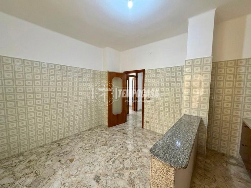 Appartamento in Via San Francesco d'Assisi, Rutigliano