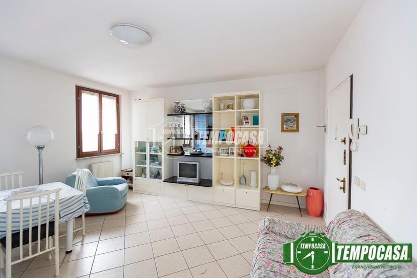 Bilocale in Via Vittorio Veneto, Secugnago — foto 3 di 5