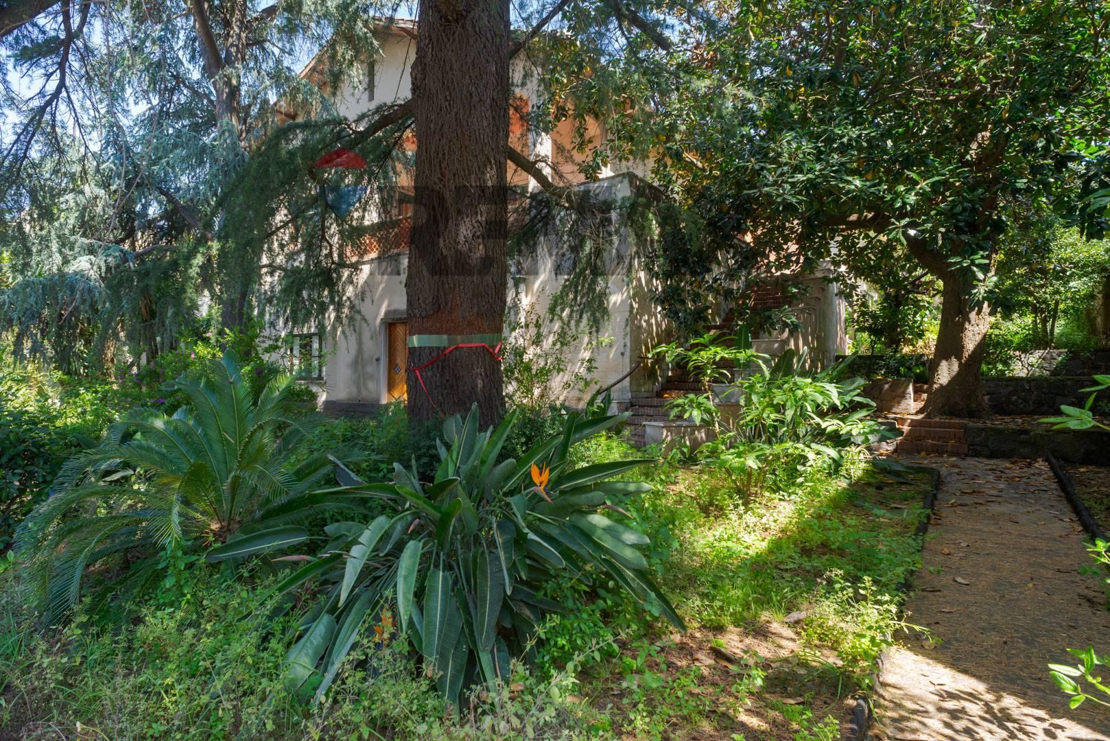 Villa in Via Francesco Crispi 50, Trecastagni