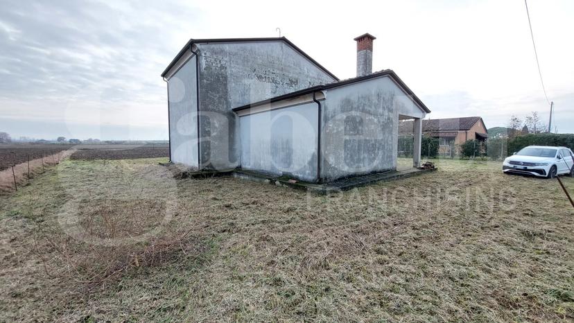 Casa indipendente, Porto Viro — foto 2 di 5
